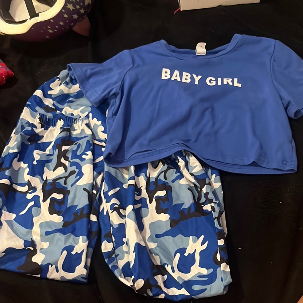 SHEIN Blue and White Kids Matching Set